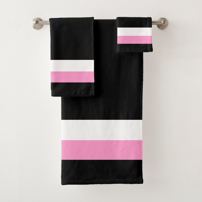 Très Chic Black Stripes Bath Towel Set (Insitu)