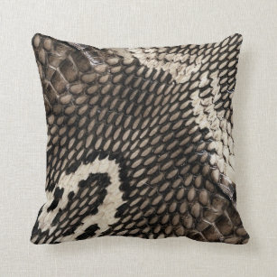 Très Chic Cobra Snake Skin Home Decor Throw Pillow