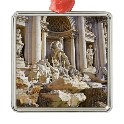 Trevi fountain metal ornament
