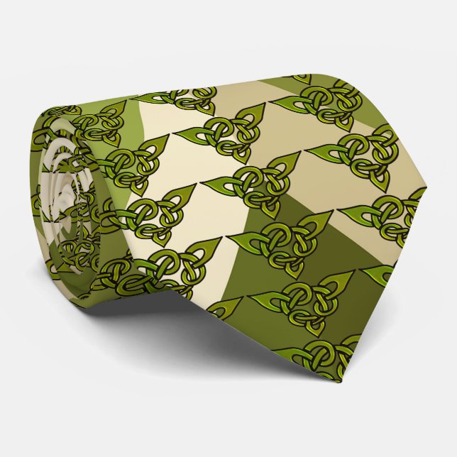 Triangle Celtic Knot Repeat Over Jumbo Zigzag Tie (Rolled)