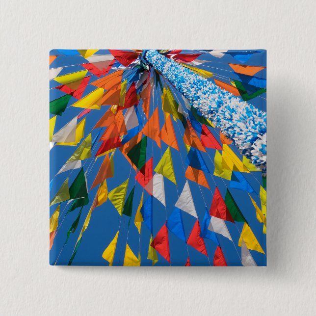 Triangle Flag Decoration Button (Front)