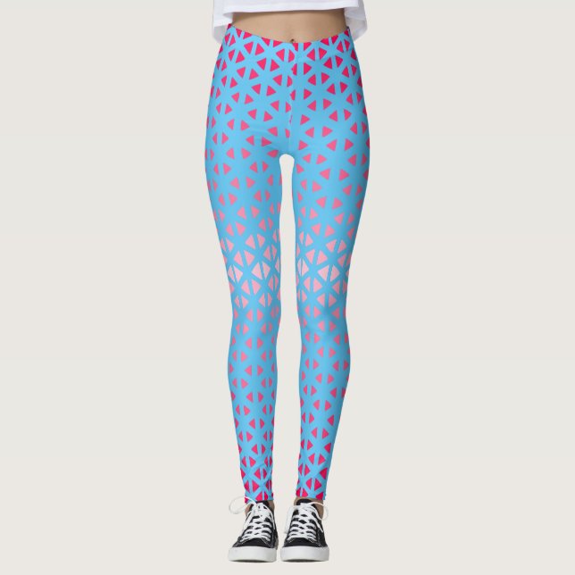 Triangle.Pattern.shade.pink.02 LBlue BG Leggings (Front)