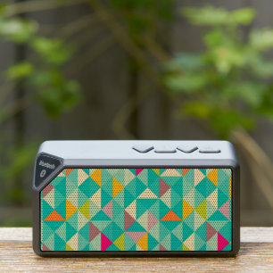 Triangles pattern bluetooth speaker