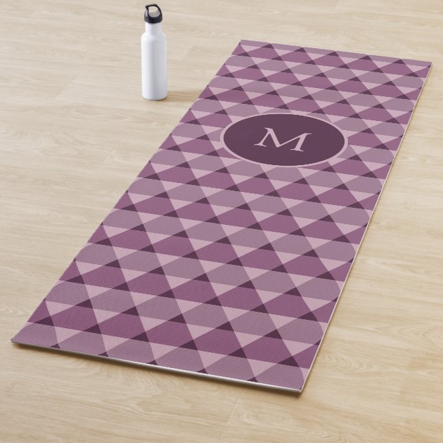 Triangles Pattern Yoga Mat (In Situ)