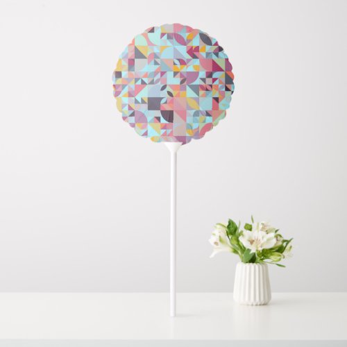 Triangles petals and quarters balloon