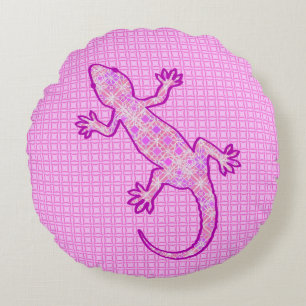 Tribal batik Gecko - orchid and shell pink Round Pillow