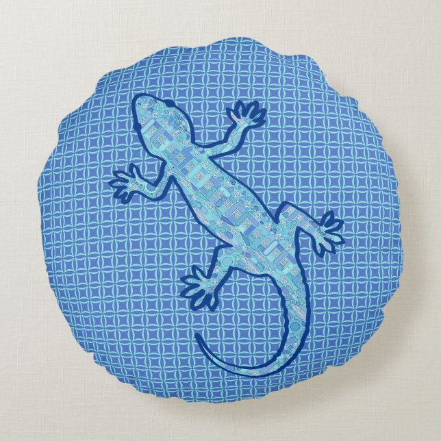 Tribal batik Gecko - soft denim blue Round Pillow (Back)