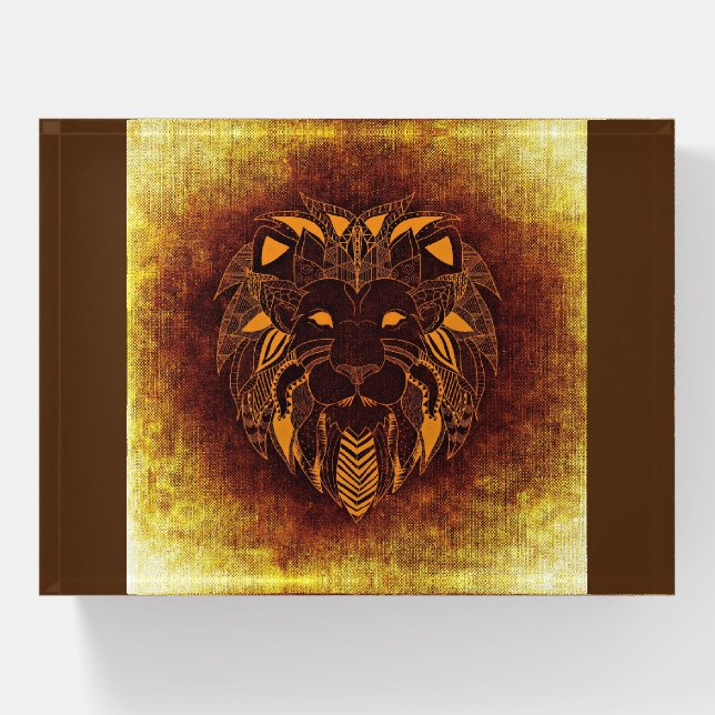 tribal lion paperweight (Front)
