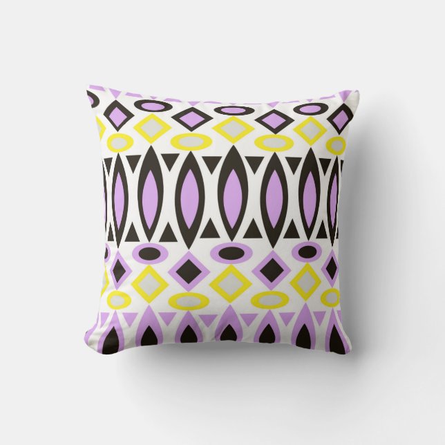 Tribal pattern throw pillow (Front)