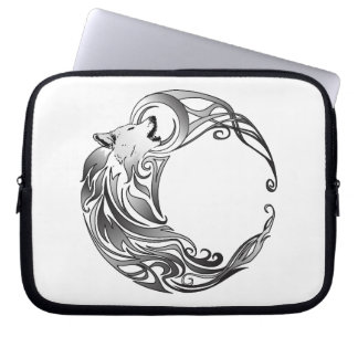 Tribal Wolf - Shaded Laptop Sleeve