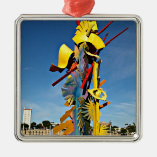 Tribute to Volunteerism Statute on Lake Mirror Metal Ornament