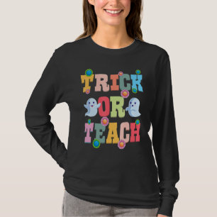 Trick Or Teach Halloween Teacher Cute Ghost Retro T-Shirt