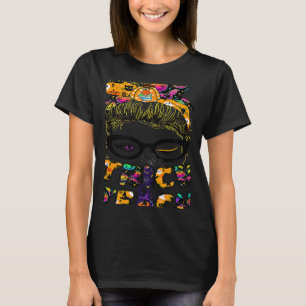 Trick Or Teach One Spooky Teacher Messy Bun Hallow T-Shirt