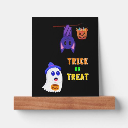 Trick Or Treat Bats Candy 31 UK October Halloween Picture Ledge