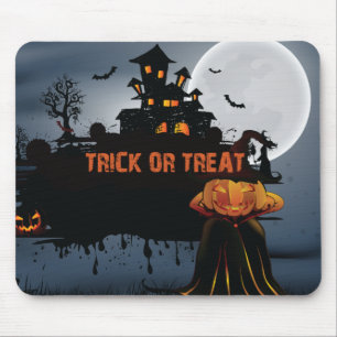 Trick or treat castle   mouse pad