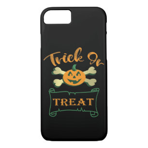 Trick or treat crossbones Halloween pumpkin  iPhone 8/7 Case