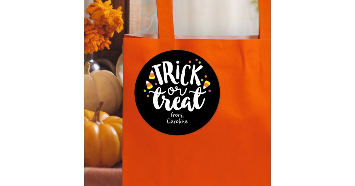 Trick or Treat Halloween Candy Corn Cute Favor Bag Classic Round ...