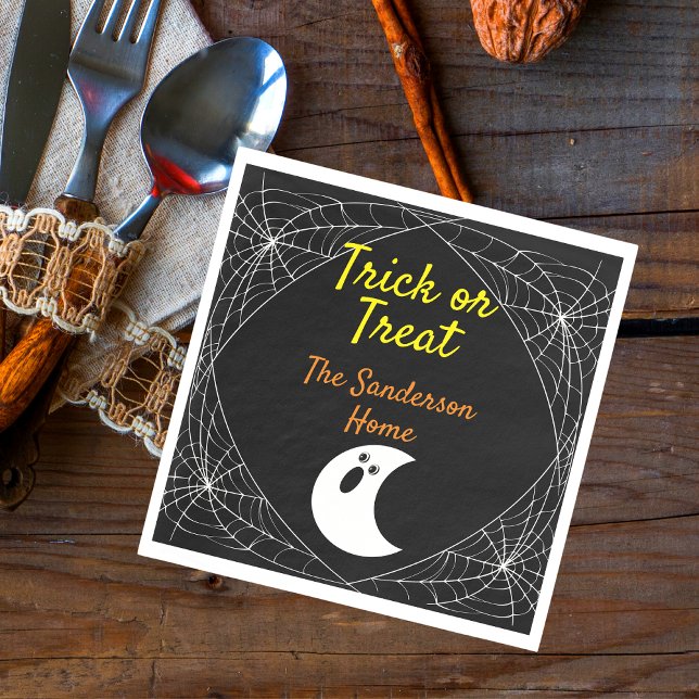 Trick or Treat Minimalist Ghost Halloween Family Napkins (Creator Uploaded)