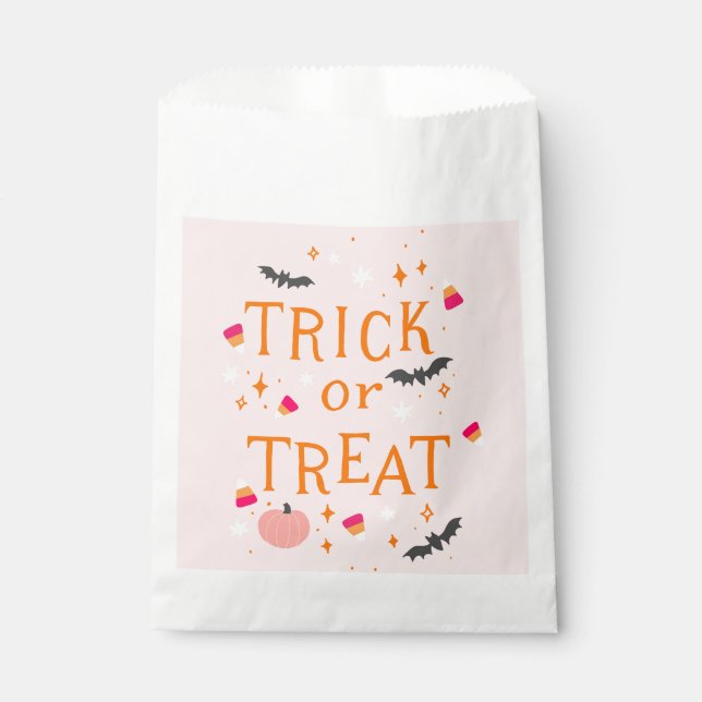 Trick Or Treat Pink Halloween Favor Bag (Front)