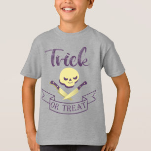 Trick or treat skull crossbones Halloween ribbon T T-Shirt