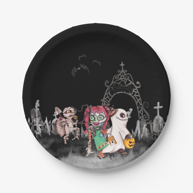 Trick or treaters Halloween Paper Plates (Front)