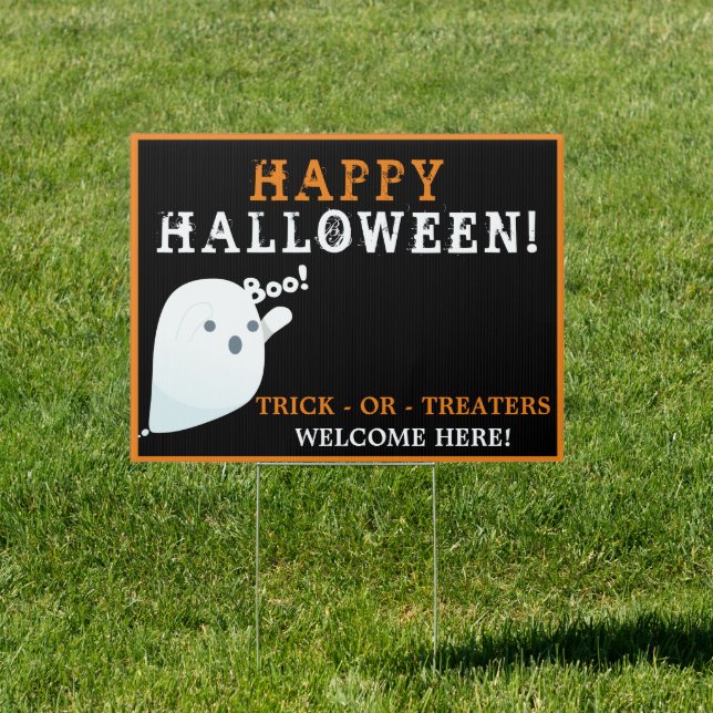 Trick or treaters welcome Halloween Sign (Insitu)