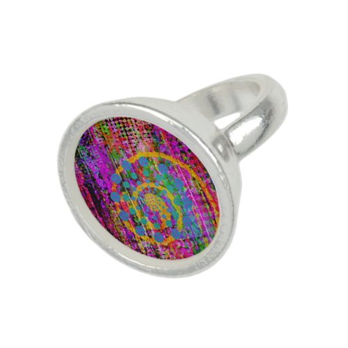 Trippy Abstract Ring