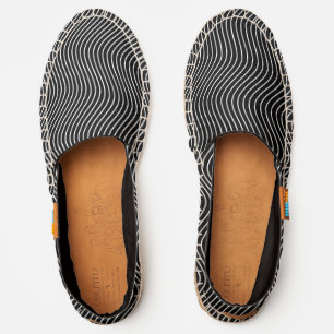 Trippy Black & White Cool Psychedelic Wavy Stripes Espadrilles