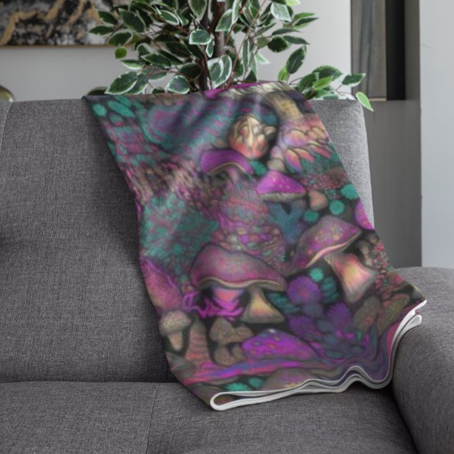 Trippy Psychedelic Mushroom Pattern Fleece Blanket (Creator Uploaded)