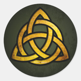 Triquet Celtic Knot (gold & black on grunge green) Classic Round Sticker