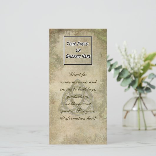 Triquetra Natural (Standing Front)