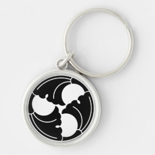 Trisected ginkgo leaves keychain