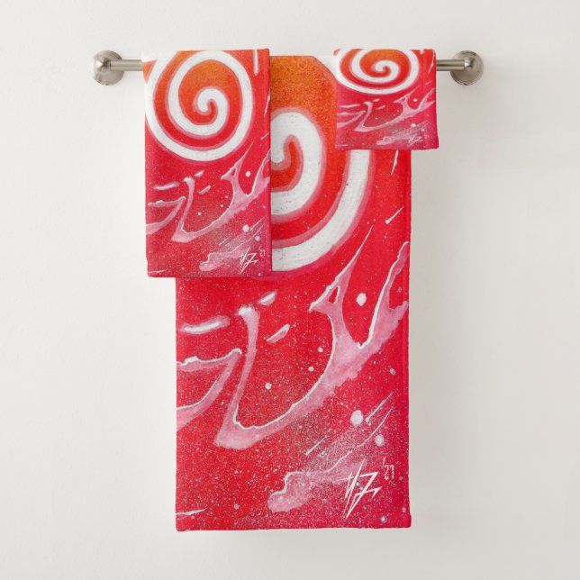 Triskel Bath Towel Set (Insitu)