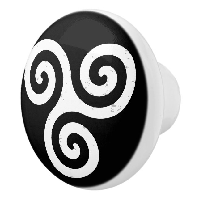 TRISKELION TRIPLE CELTIC SPIRAL CERAMIC KNOB (Right)
