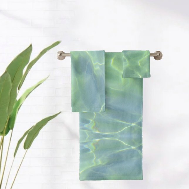 Tropical Aquamarine Water Bath Towel Set (Creator Uploaded)