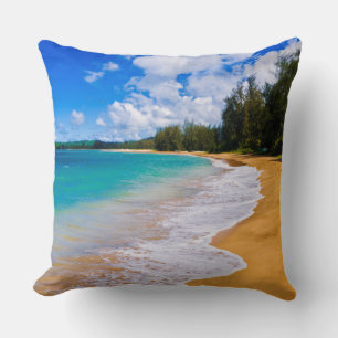 Tropical beach paradise, Hawaii Throw Pillow