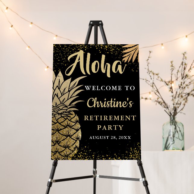 Tropical Black Gold Pineapple Retirement Party Foam Board (In Situ (Stand))
