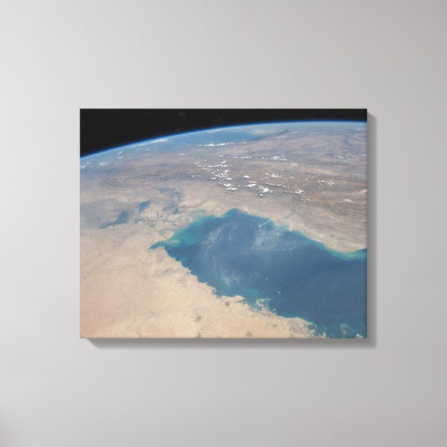 Tropical Blue Waters Of The Persian Gulf. Canvas Print (Front)