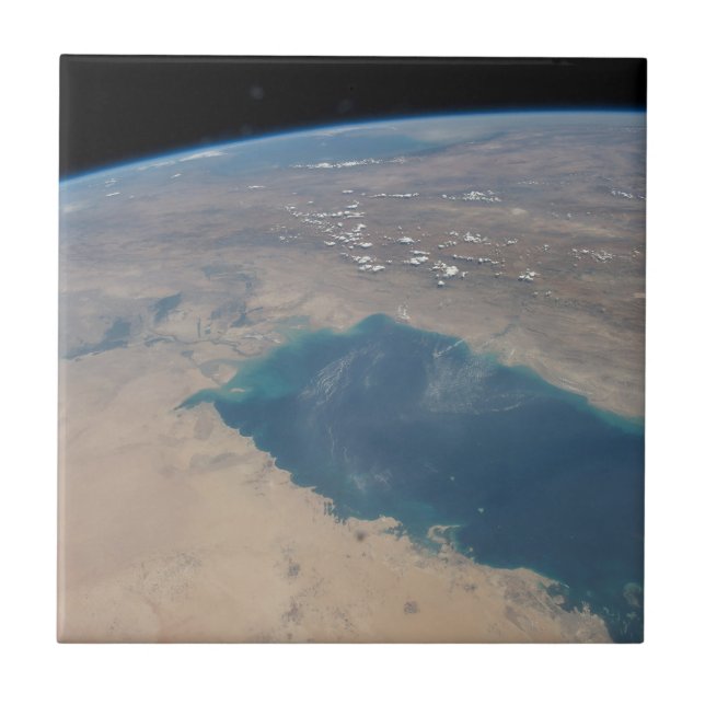 Tropical Blue Waters Of The Persian Gulf. Ceramic Tile (Front)