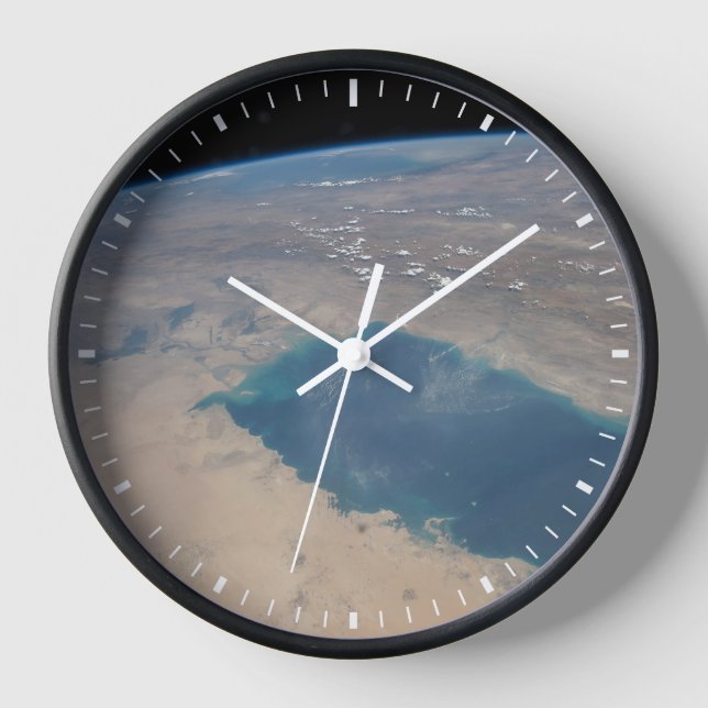 Tropical Blue Waters Of The Persian Gulf. Clock (Front)