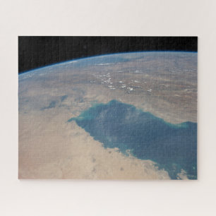 Tropical Blue Waters Of The Persian Gulf. Jigsaw Puzzle