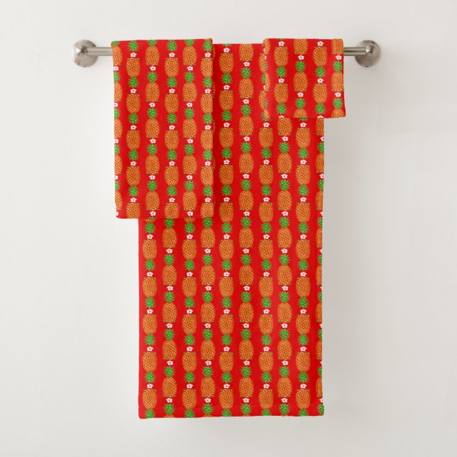 Tropical Christmas Pineapple Warm Xmas Holiday Red Bath Towel Set (Insitu)