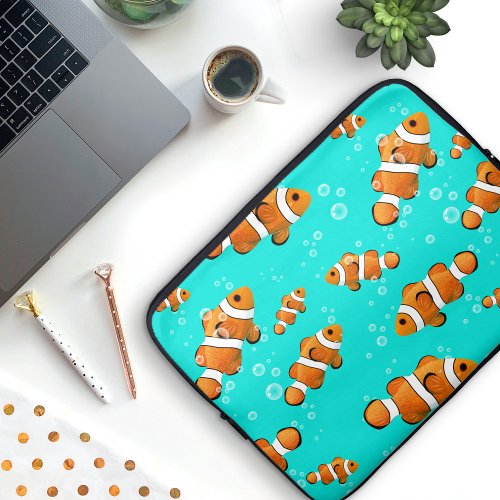 Tropical Clownfish  Bubbles Pattern Laptop Sleeve