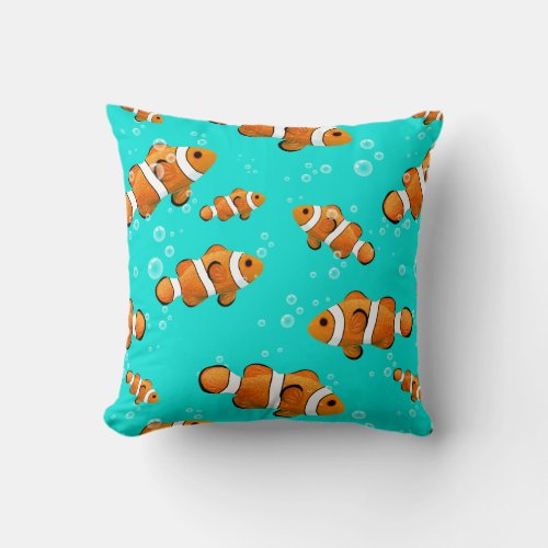 Tropical Clownfish  Bubbles Pattern Throw Pillow