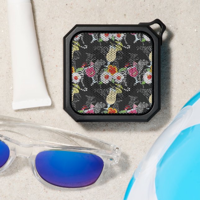 Tropical Drinks With Animals Bluetooth Speaker (Insitu(Beach))