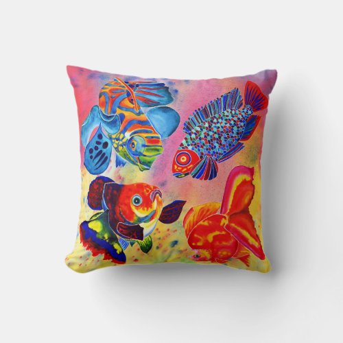 Tropical fish design decorative pillow