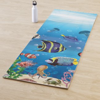 Tropical Fish swimming Seabed 