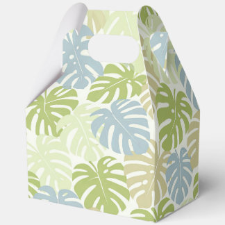 Tropical hawaiian print favor boxes
