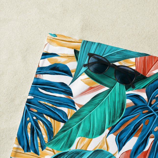 Tropical leaf botanical jungle island pattern chic beach towel (In Situ)
