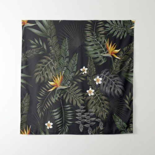 Tropical leaves and flowers in the night style Se Tapestry